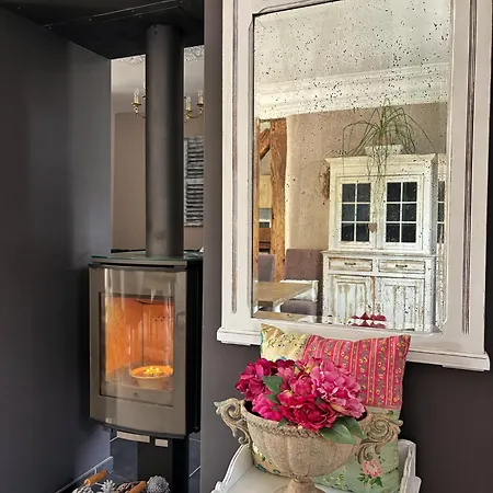 La Belly D'or Hébergement de vacances Izier